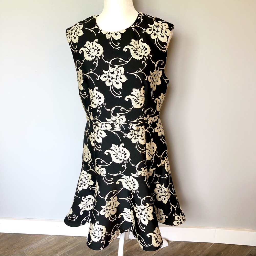 ✨FLASH SALE✨ Ted Baker London Pruna Paisley Black and Gold Midi Ruffle Hem Dress